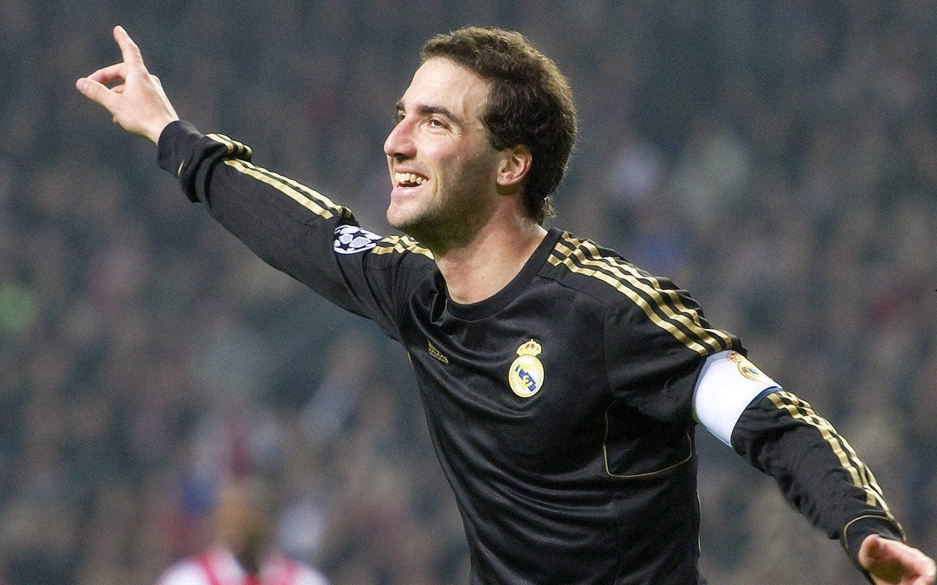 9月27日FC26重磅更新，苏比门迪SBC上线，基石一队模式革新战术体验