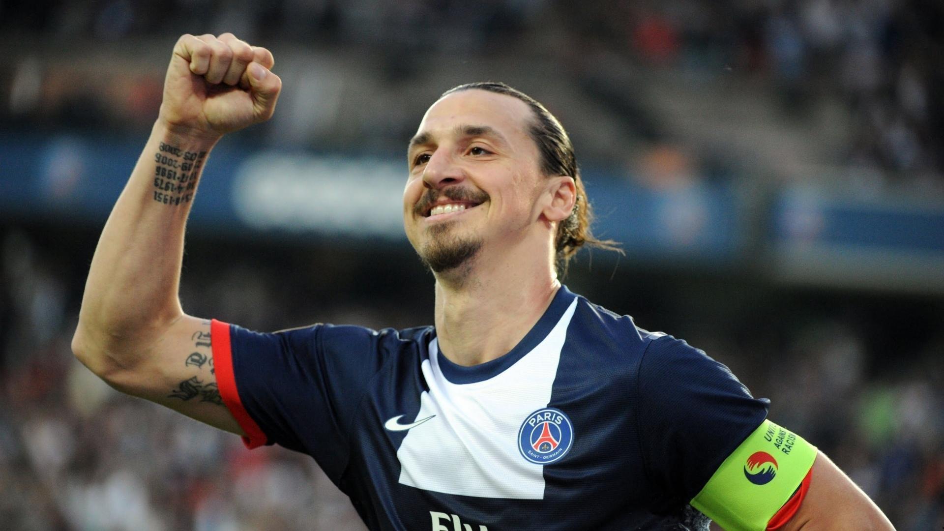 铁锤帮里程碑任命引波澜，首位黑人主帅亮相伦敦碗，身份标签与足球本质的碰撞